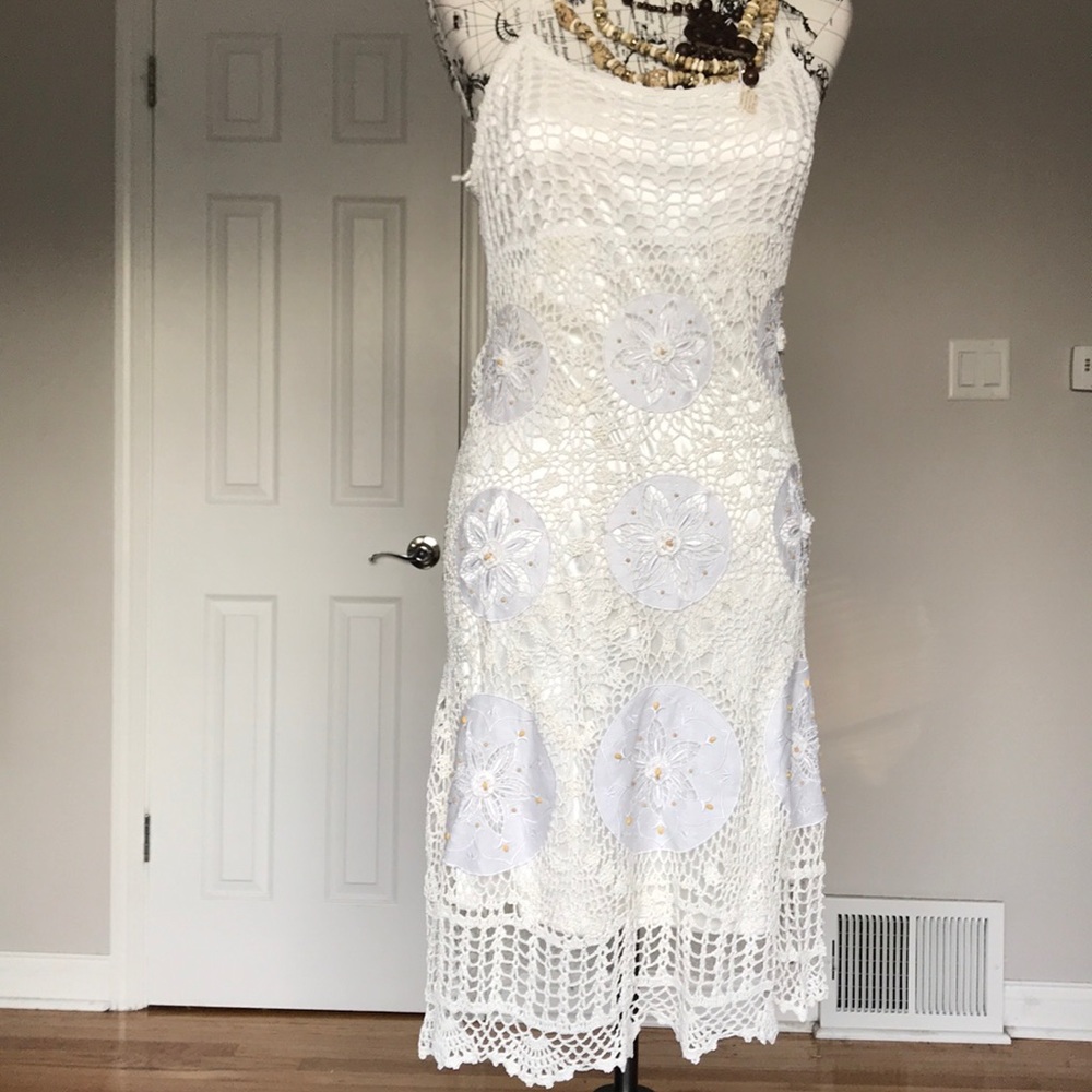 👹NWT Sue Wong Crochet knit Embellish Bead Floral coastal cottage Macrame M - Picture 7 of 8